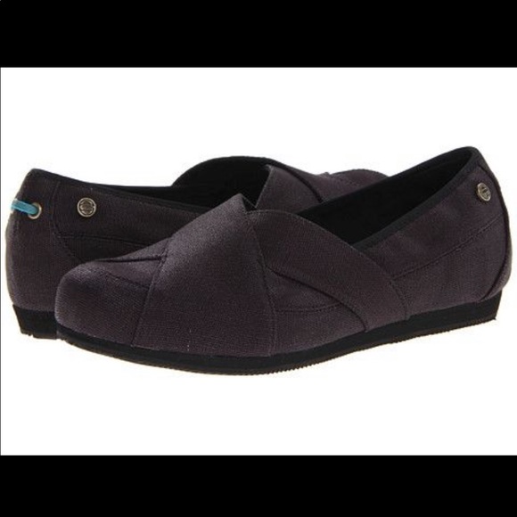 mozo slip resistant shoes